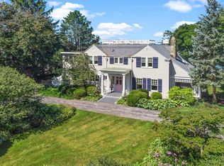 1409 Cleveland Rd E, Huron, OH 44839