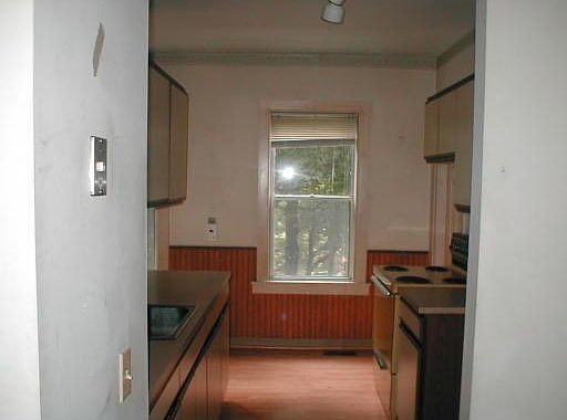 2nd image of 56 Goddard St
