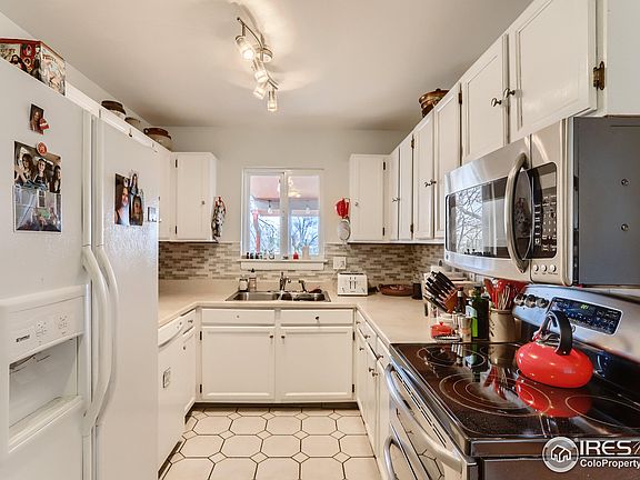 5th image of 2535 Kenwood Dr