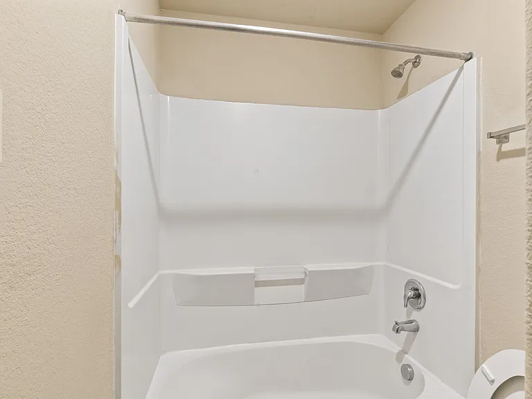 2414 Fall Aster Dr — Photo 21