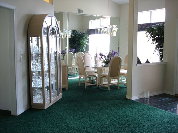 Dning Room