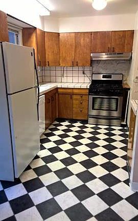 5th image of 4137 Abel Ave