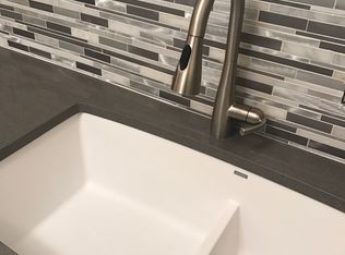 9784 SW Tualatin Rd, Tualatin, OR 97062