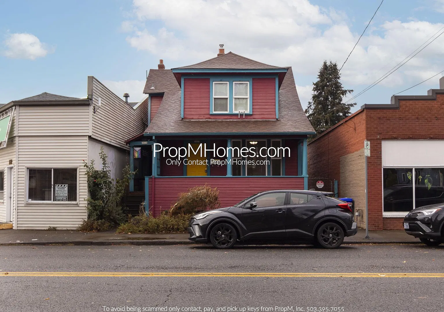 Charming Two Bedroom in Belmont Neighborhood! — Photo 1