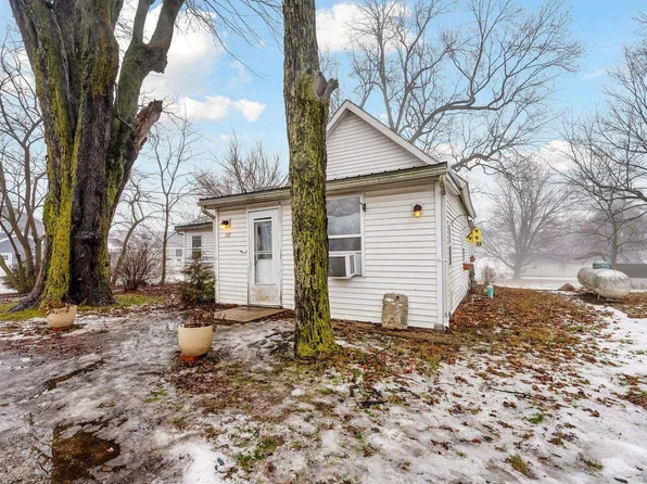 107 N Indiana St, Sidney, IN 46562