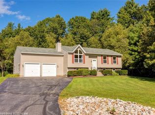 12 Garden Ln, Windham, ME 04062