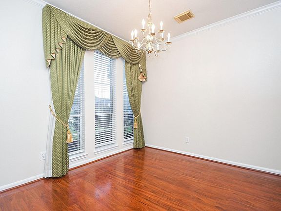 3rd image of 14234 Silver Glade Ln