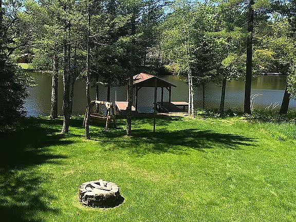 3rd image of 5125 Shorewood Acres Dr