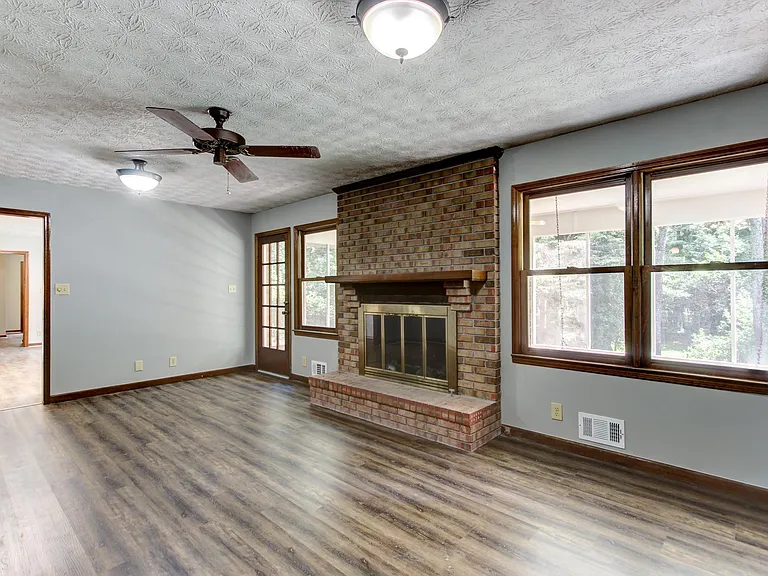 130 Aspen Way — Photo 23
