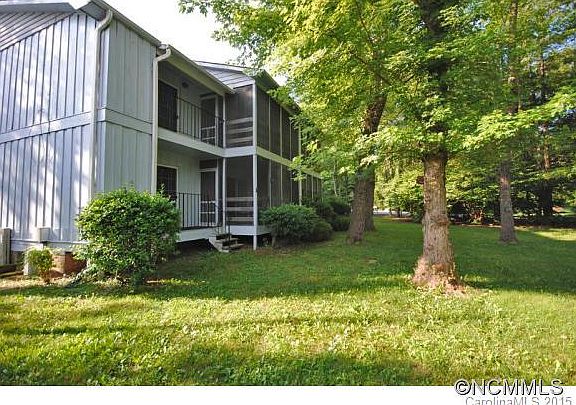 3rd image of 100D Meadow Park Ln