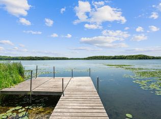 7805 Deer Creek Cir, Maple Plain, MN 55359