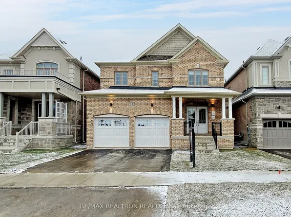 31 Valleo St, Georgina, ON L4P 0K1