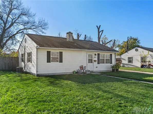 814 Roxana Dr, Vandalia, OH 45377