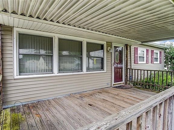 3rd image of 2159 Bingham Ave