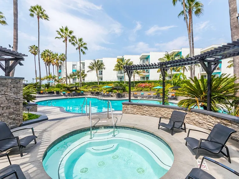 Ocean Club — Photo 16