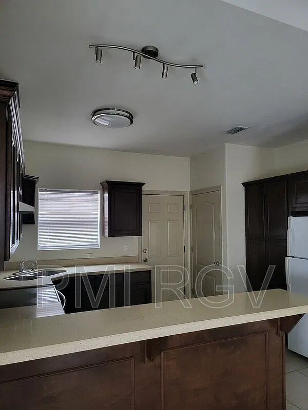 2 bed, 2.0 bath, $775 — Photo 3