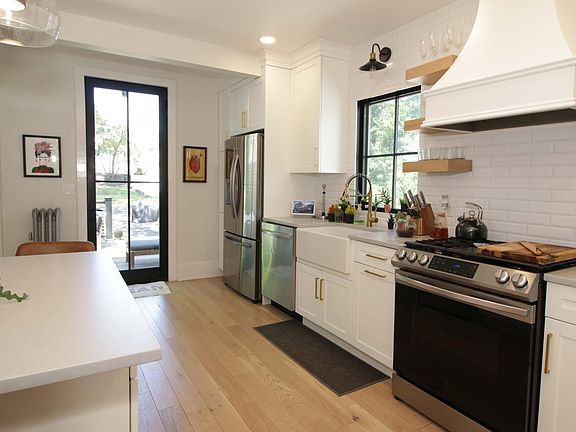 5th image of 81 Lindsley Ave #81