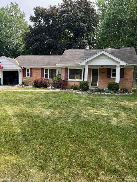 1st image of 33947 Kirby St
