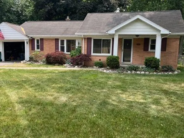 33947 Kirby St, Farmington Hills, MI 48335