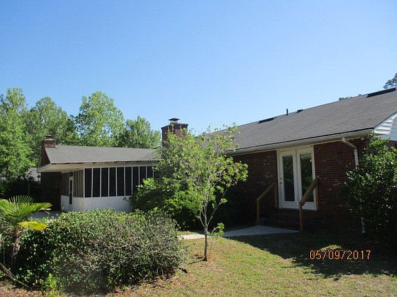 3rd image of 3724 Green Brook Dr