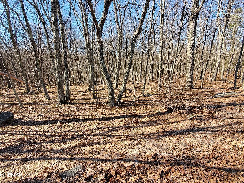 1st image of 155 Cardinal Dr