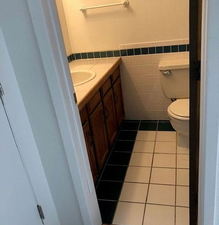 2nd image of 6588 Cole Ct