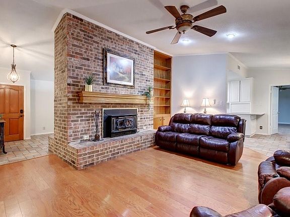 5th image of 13510 Paddington Cir