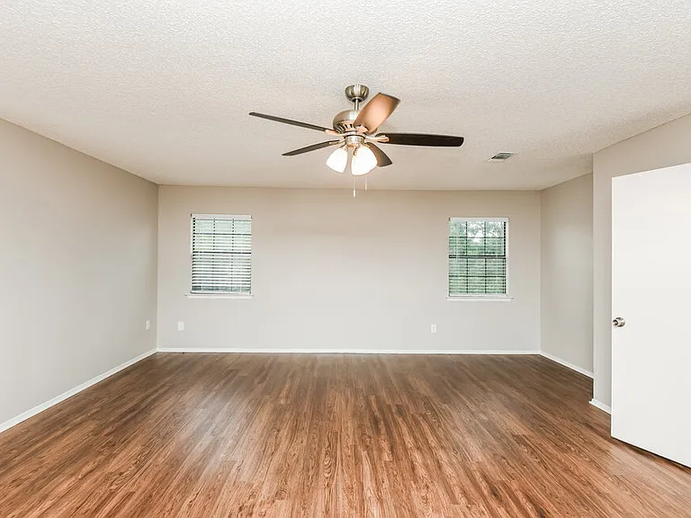 3956 Wrenwood Dr — Photo 12
