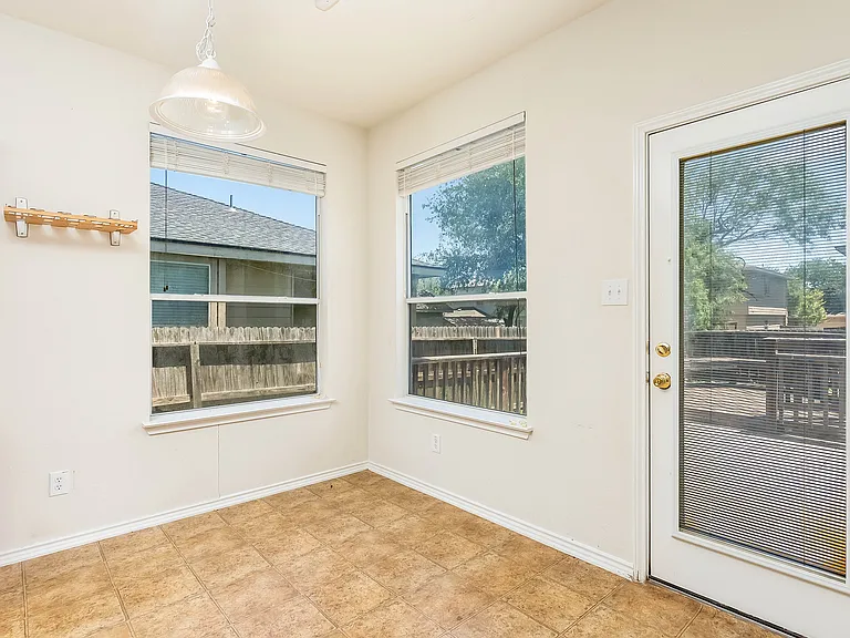 714 Celosia — Photo 15