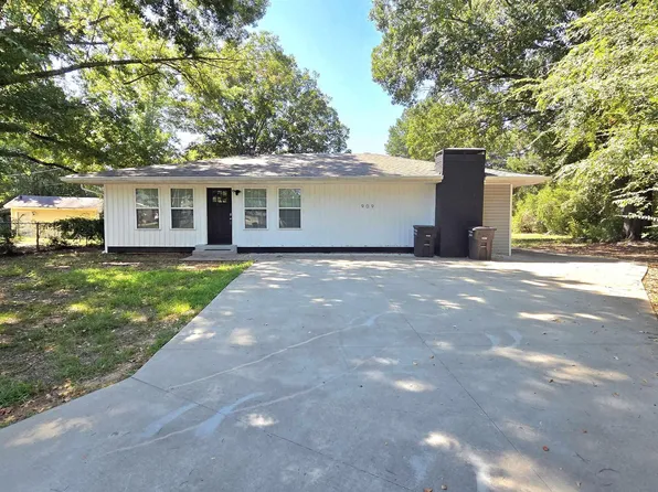 909 Shall Ct, Jacksonville, AR 72076