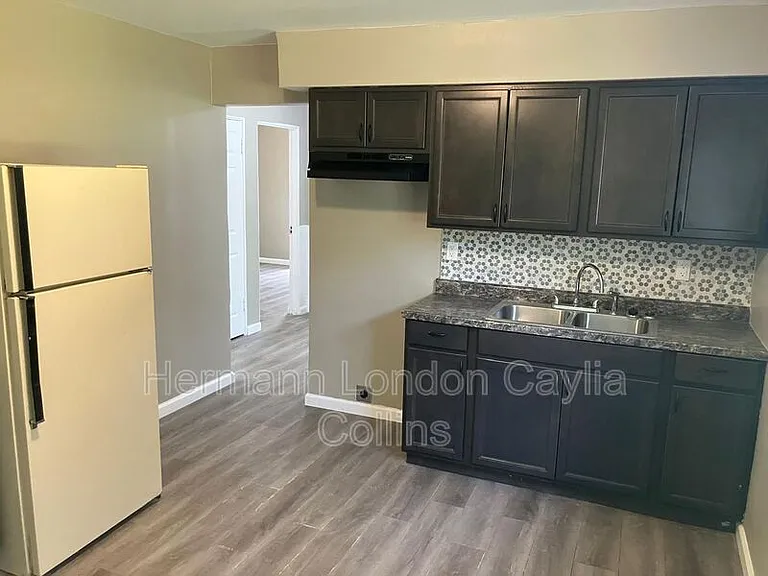 9859 Vickie Pl — Photo 10