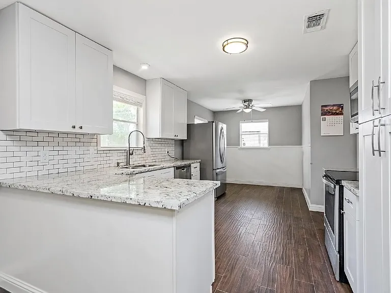 1719 Longhorn Dr — Photo 17
