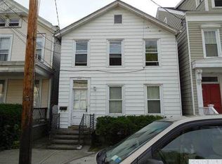 349 State St, Hudson, NY 12534