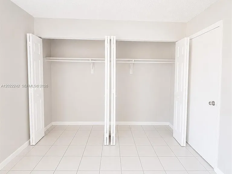 20033 SW 123rd Dr — Photo 10