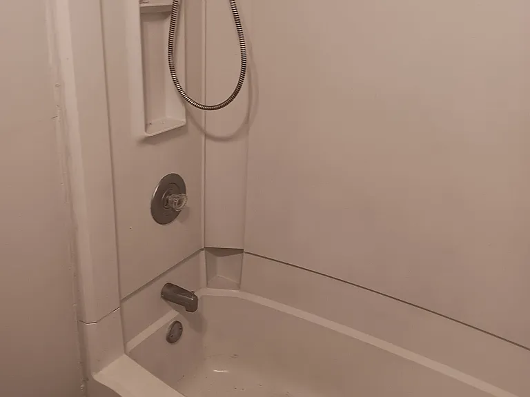 3130 Vestal Pl — Photo 11