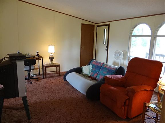 4th image of 6230 Talley Chapel Pike