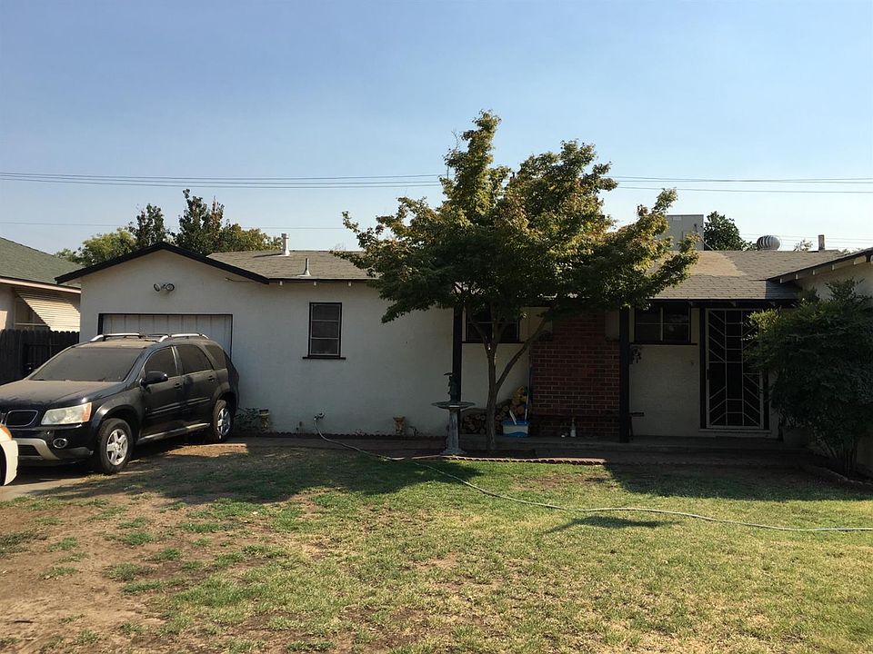 1st image of 2836 E Princeton Ave
