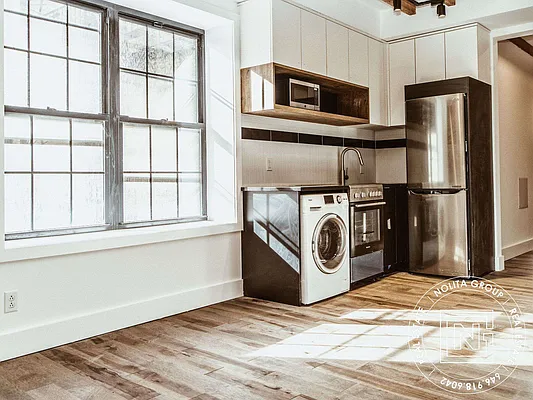 Rented by Nolita Group | media 9