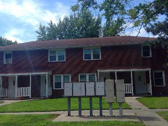2nd image of 5441 Benton St #5443