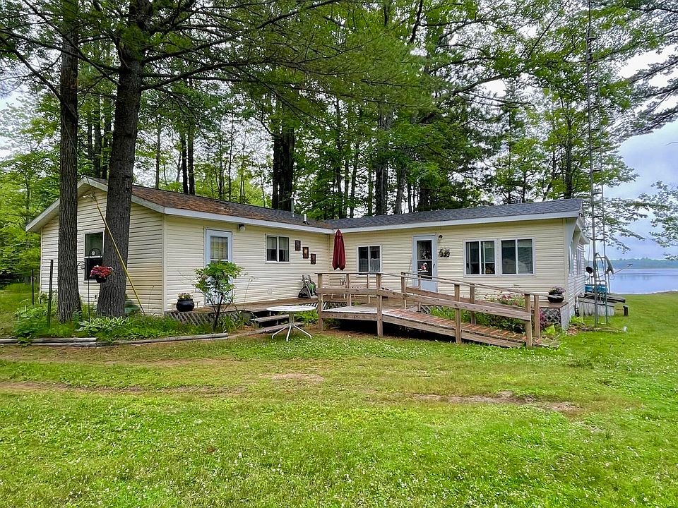229 Peninsula Dr, Alpena, MI 49707 Zillow
