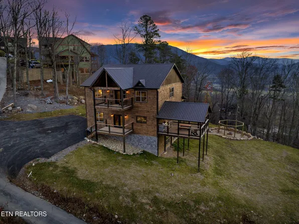 2520 Angelos Mountain Way, Sevierville, TN 37862