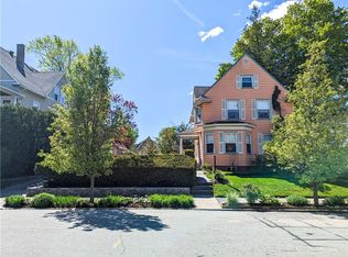 62 Columbia Ave, Cranston, RI 02905