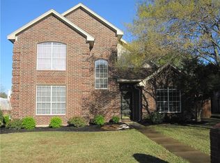 3304 John Ct N, Hurst, TX 76054