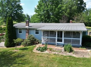 4529 Wells Rd, Shreve, OH 44676