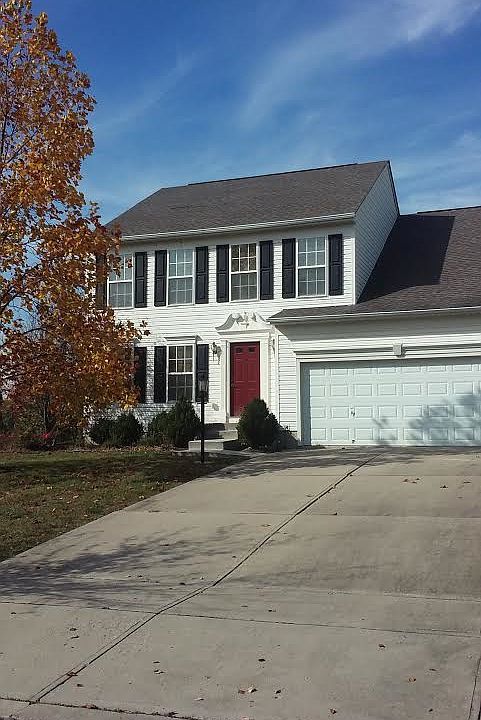 Elegant four bedroom on street of other nice homes