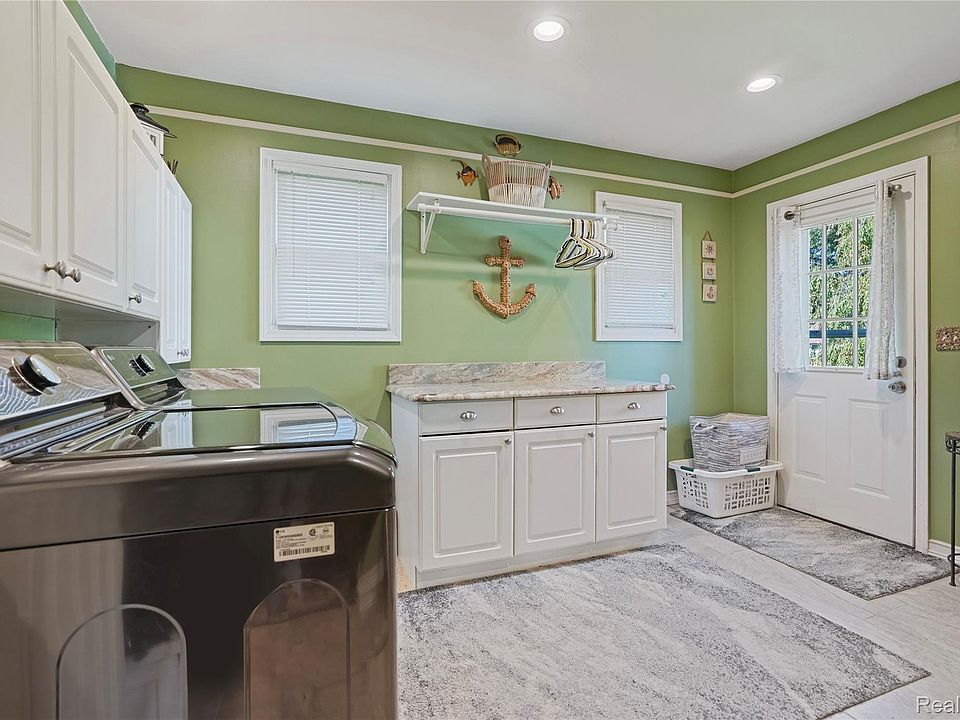 30148 Willow Springs Rd, photo 29