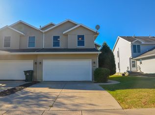605 Broderick Dr NE, Cedar Rapids, IA 52402