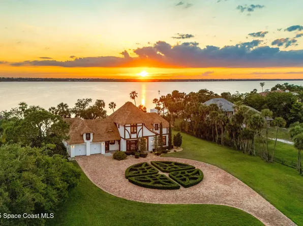 7021 S Tropical Trl, Merritt Island, FL 32952