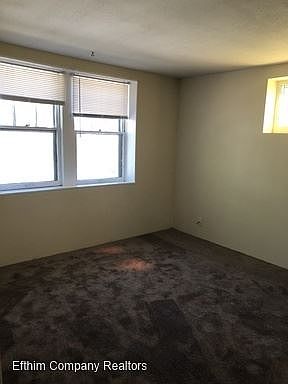 2nd image of 5200 Oleatha Ave APT 2E