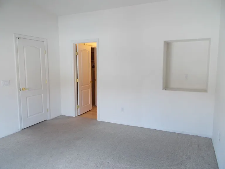 7295 Diamond Canyon Ln #202 — Photo 19